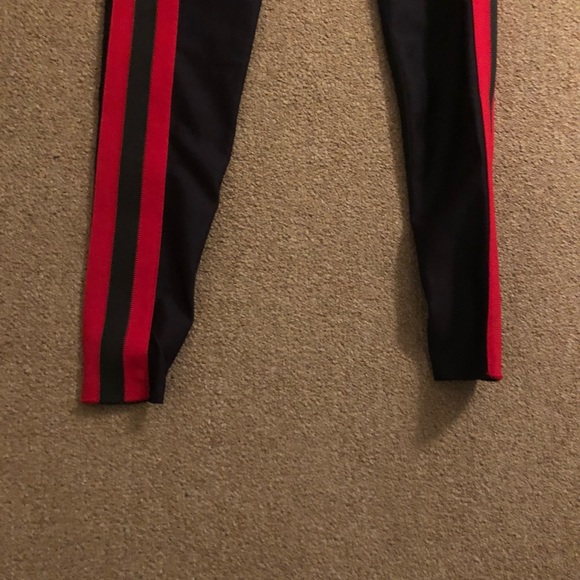 Ultracor NWOT Collegiate Stripe Leggings - Picture 7 of 9